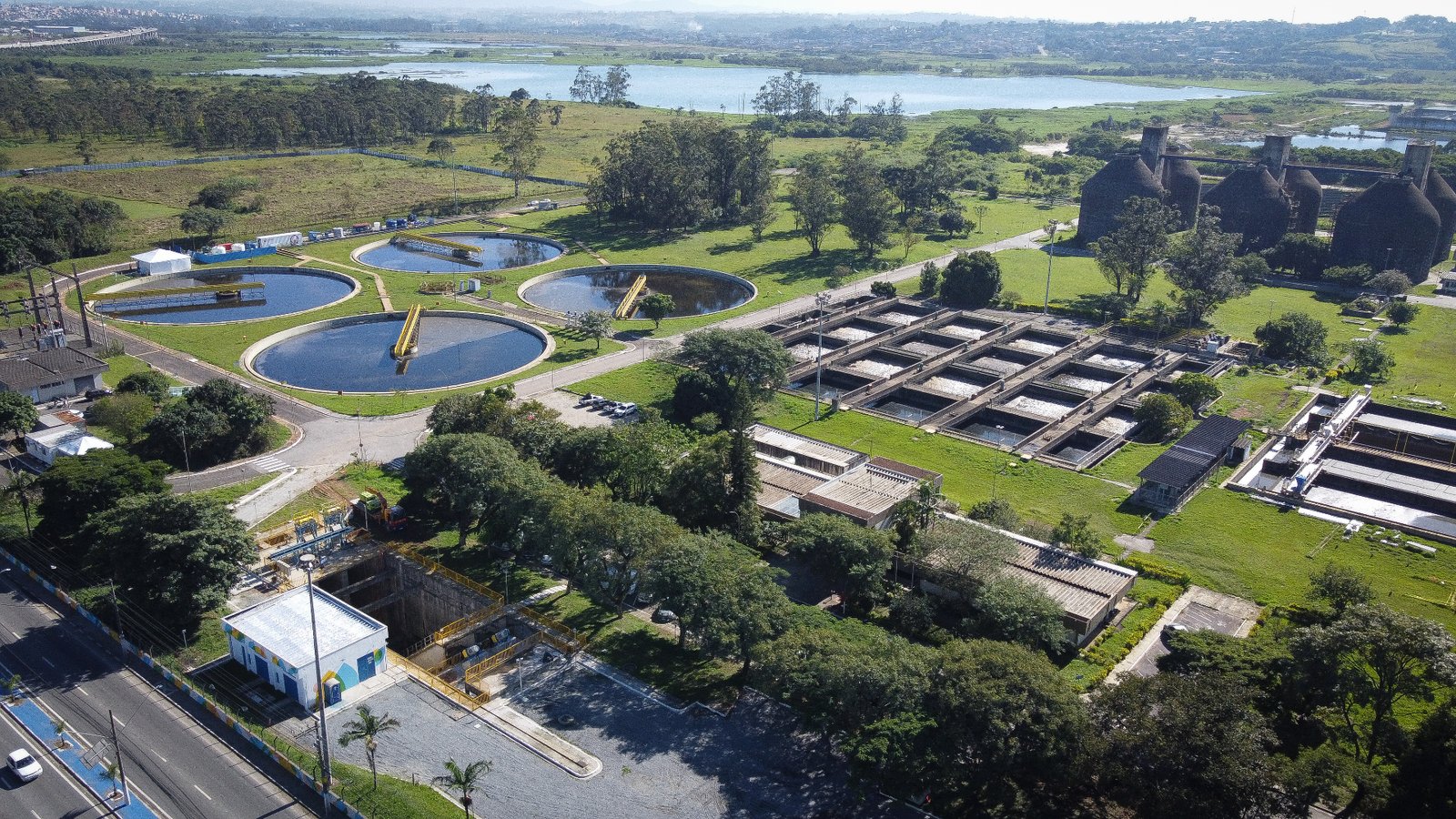 Tratamento de água em escala nacional
