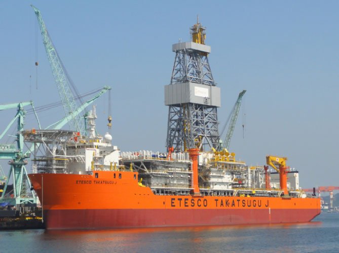 Operação de perfuração offshore da Etesco